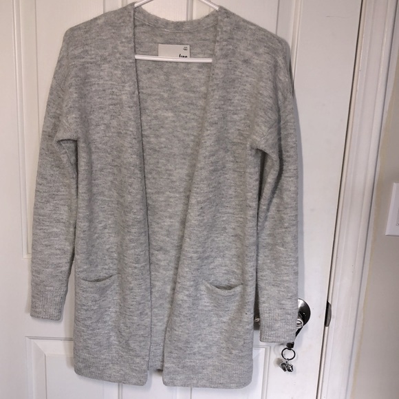 Aritzia Jackets & Blazers - NWOT Wilfred Free Aronson Cardigan in Heather Light Grey